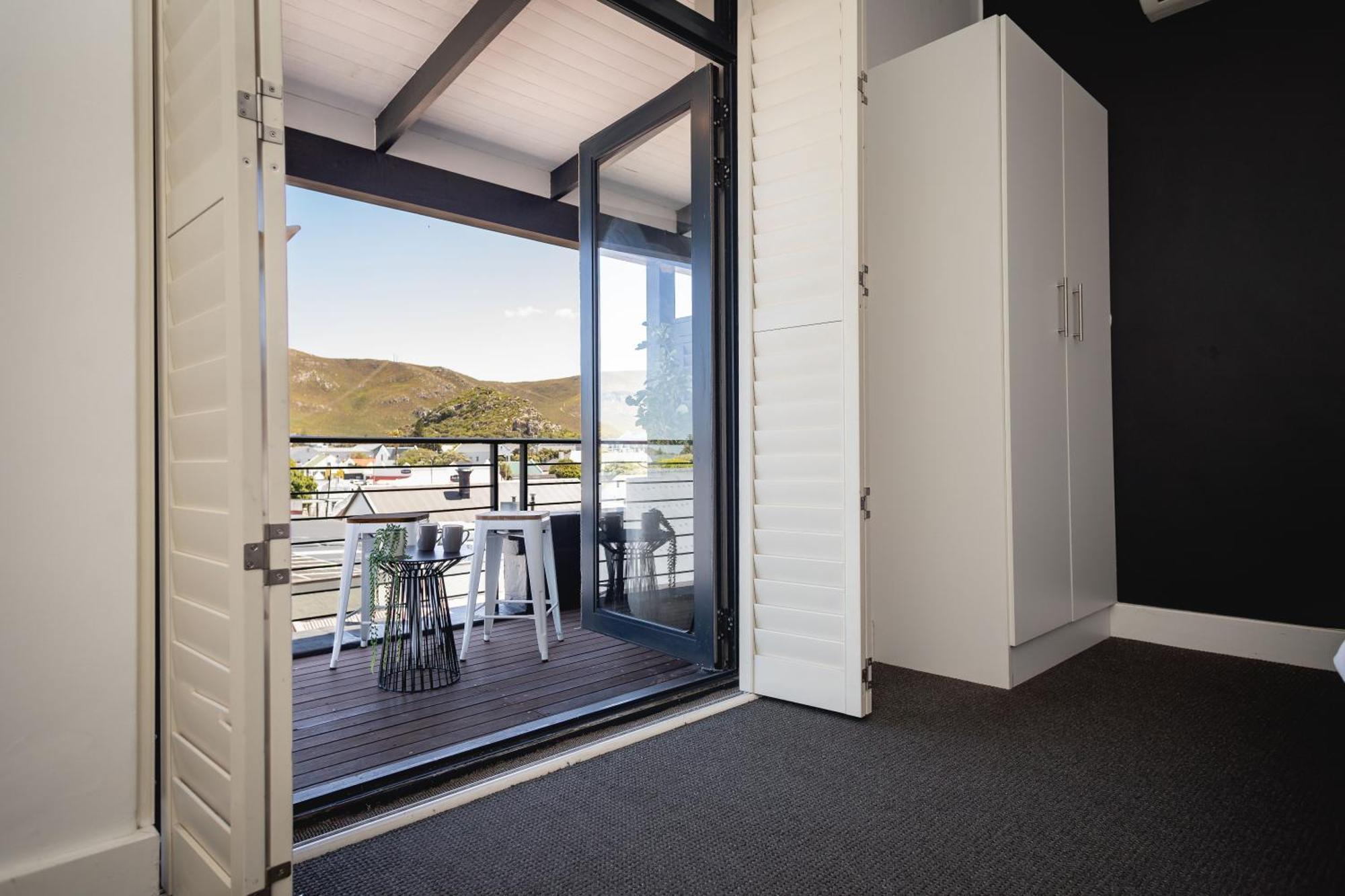 Central Mountain View Apartment, Hermanus Waterfront Exterior foto